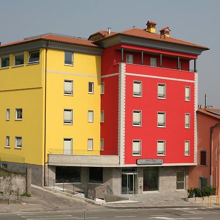 Hotel 5 Vie Almenno San Salvatore Exterior foto